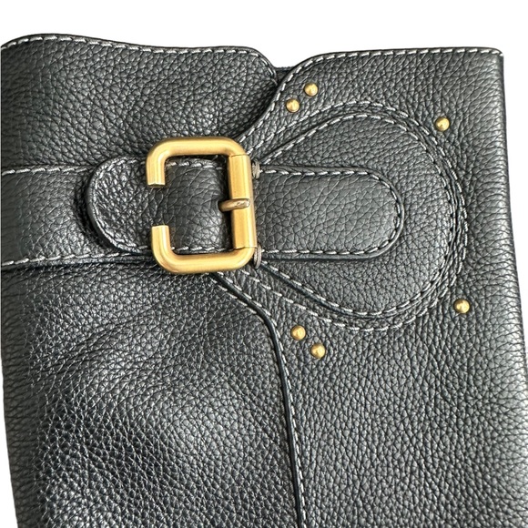 Chloe Pebbled Black Leather Boots - Picture 4 of 10